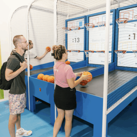 eBay at the National: Grail hunt & pop-a-shot game